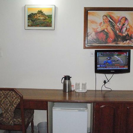 Geetco Hotel Jalor Extérieur photo