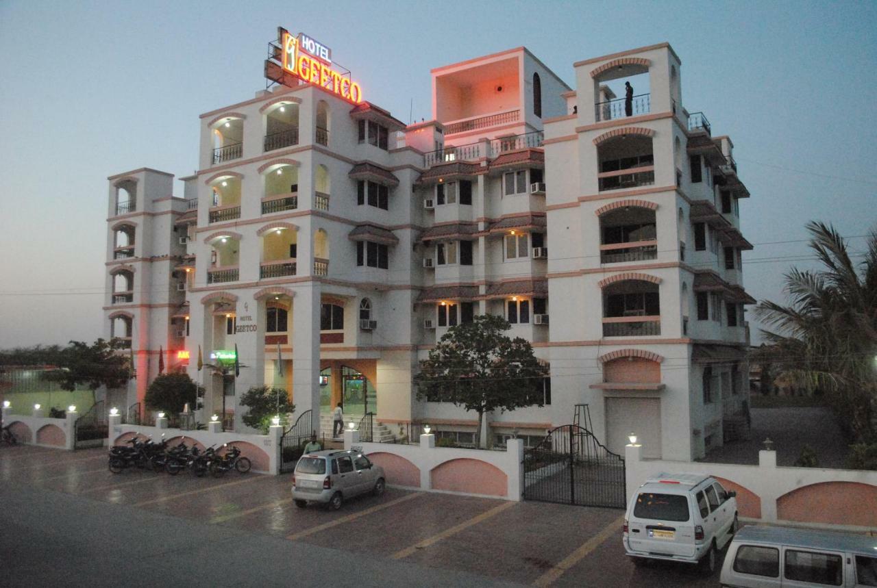 Geetco Hotel Jalor Extérieur photo