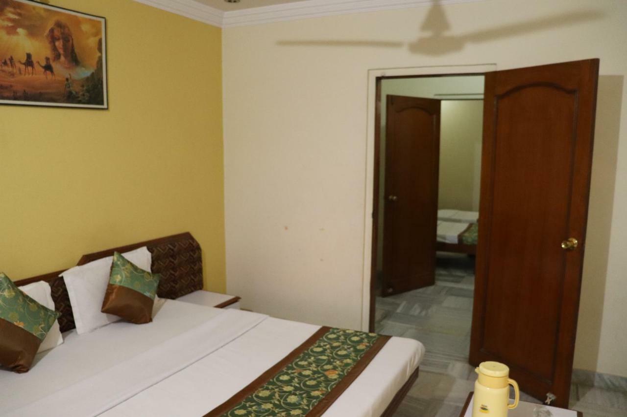 Geetco Hotel Jalor Extérieur photo